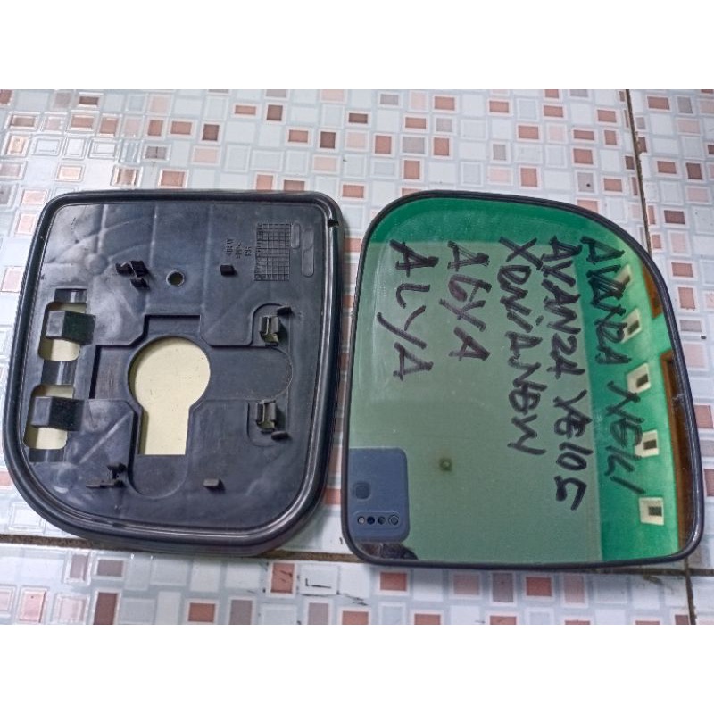 kaca spion mobil avanza new/veloz,xenia new,agya,ayla