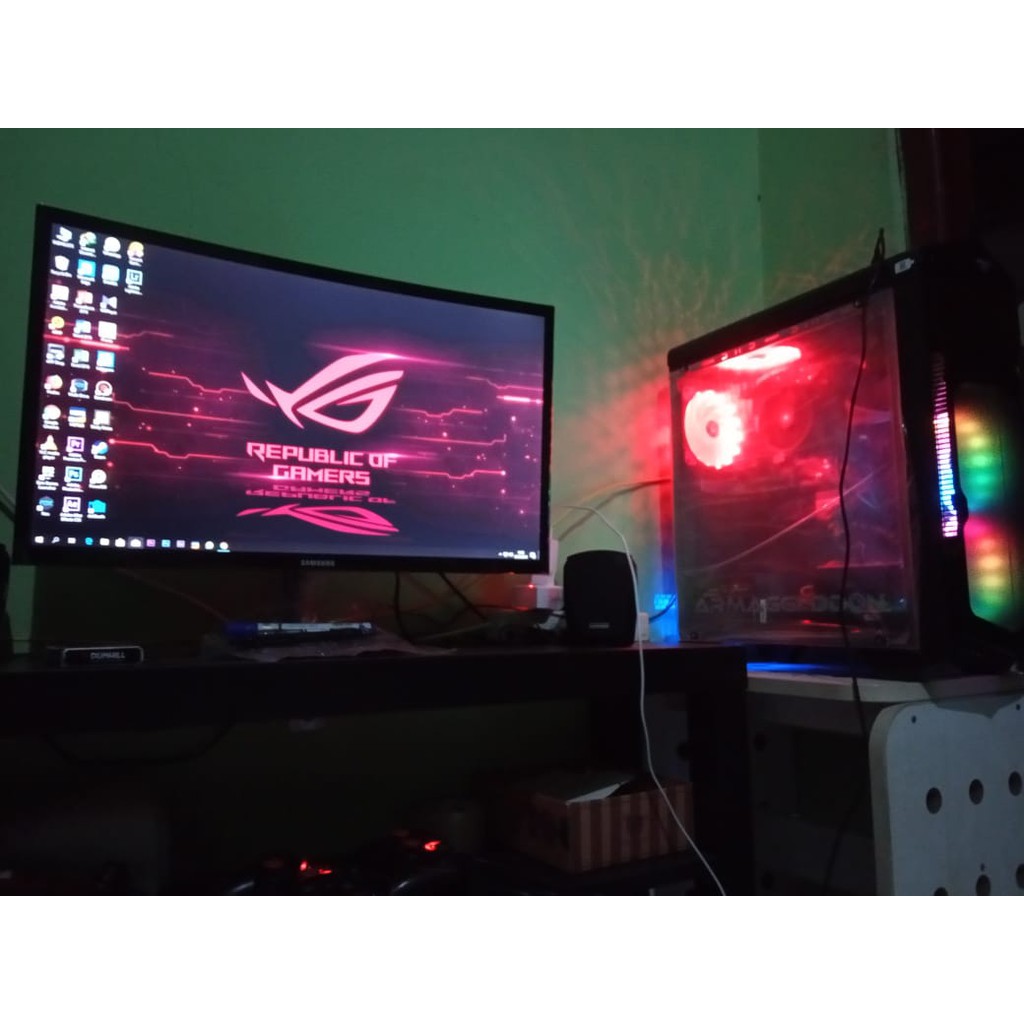 PC Rakitan AMD Ryzen 2400G + MONITOR CURVED 24inch SAMSUNG