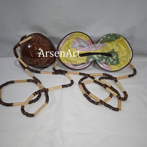 Tas Slempang Dari Batok Kelapa Bulat Utuh Tas Unik dan Antik