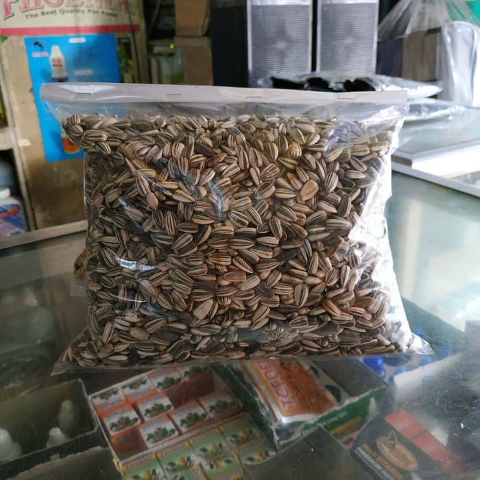 Kwaci Pakan Burung Kiloan (1kg) - Makanan Lovebird - Pakan Lovebird