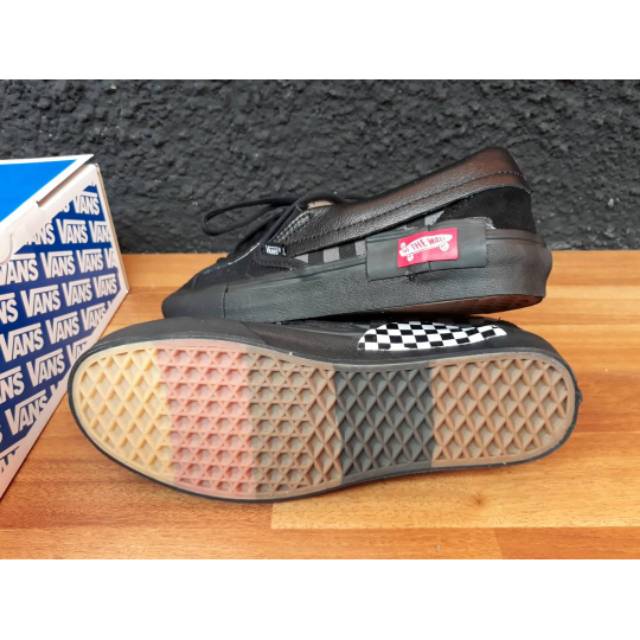 Vans SLIP ON CAP &amp; PASTE BLACK BLACK PREMIUM BNIB MADE IN CHINA Waffle ICC Size 40/41/42/43/44