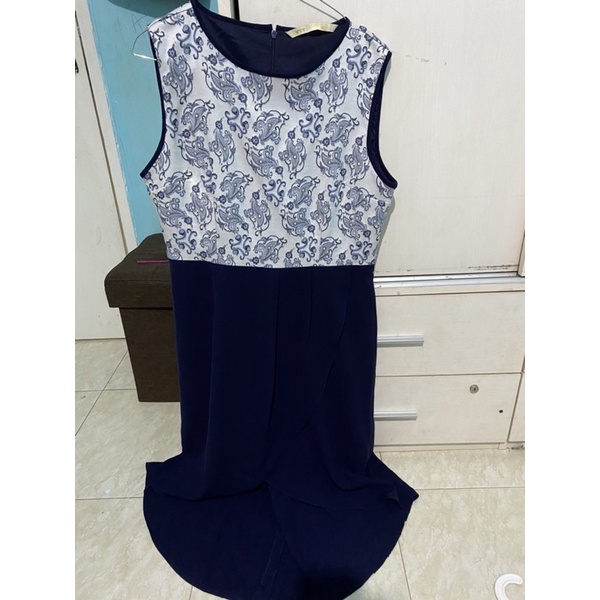 preloved dress minimal