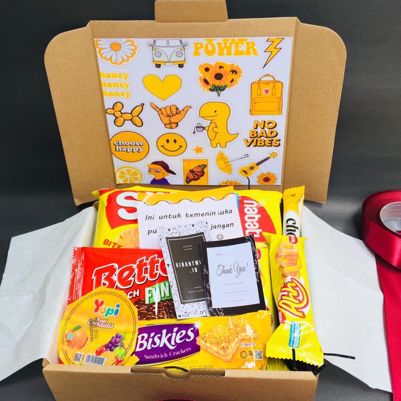

HAMPERS YELLOW SERIES/HADIAH ULANGTAHUN/HADIAH WISUDA GRADUATION/GIFT BOX/HAMPERS