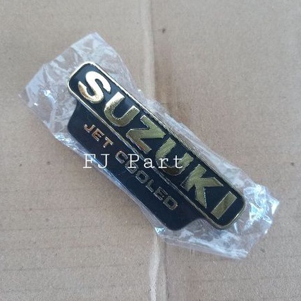 Emblem logo simbol bodi belakang RC RC80 RC100