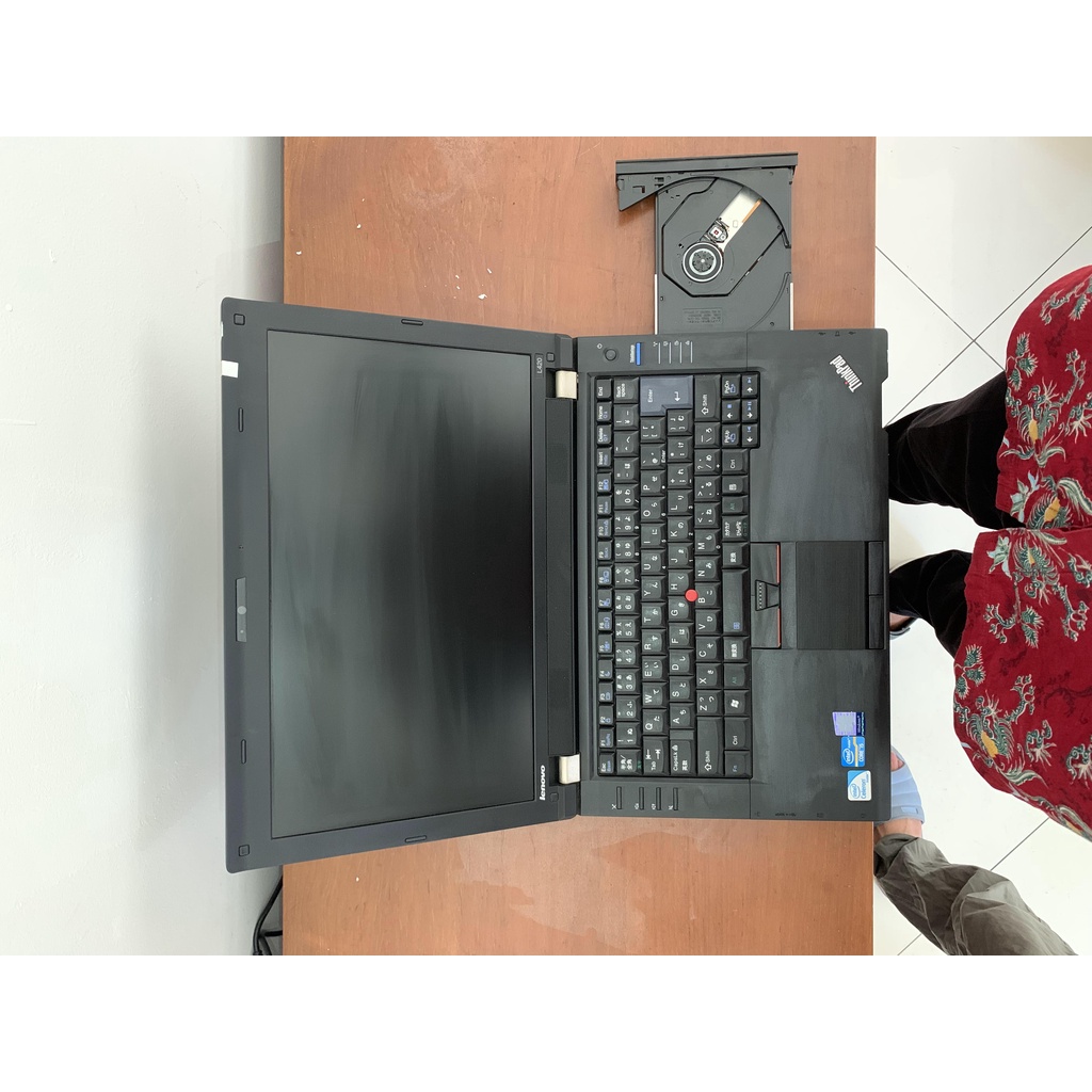 Laptop-Murah-Lenovo Thinkpad-L420-Corei5Gen2-Ram4G-HDD320G-Kamera-DVD-Design-Gaming-Win10-Siap Pakai