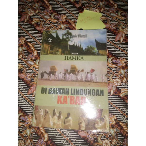 

Di bawah lindungan ka'bah