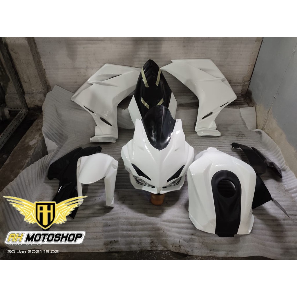 FAIRING FULL BODY CBR 250RR UNTUK CB150, CBR150, CBR150 LOKAL, CBR250 LOKAL, VIXION NEW, CB150 NEW  