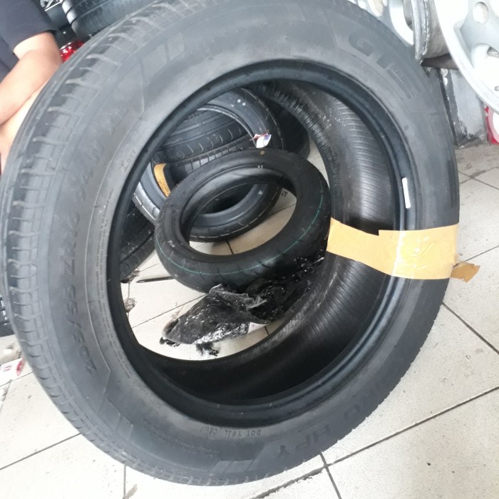BAN GT CHAMPIRO HPY 205/55 R16(2)