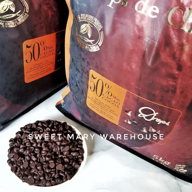 

Limited Stock Cacao Barry Callebaut Chocolate Drops 100Gr 50% Dark Chocolate Chips