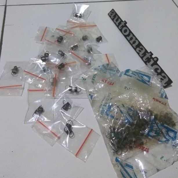 ORIGINAL - Per Jangkar Set Original Vespa CORSA