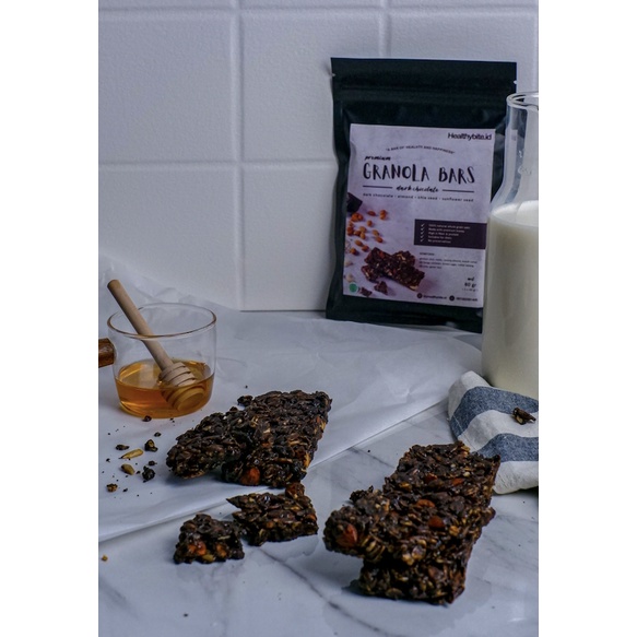 

Premium Granola Dark Choco Granola Bar (2 Bars) - Dark Chocolate, Almond, Chia Seed, Sunflower Seed