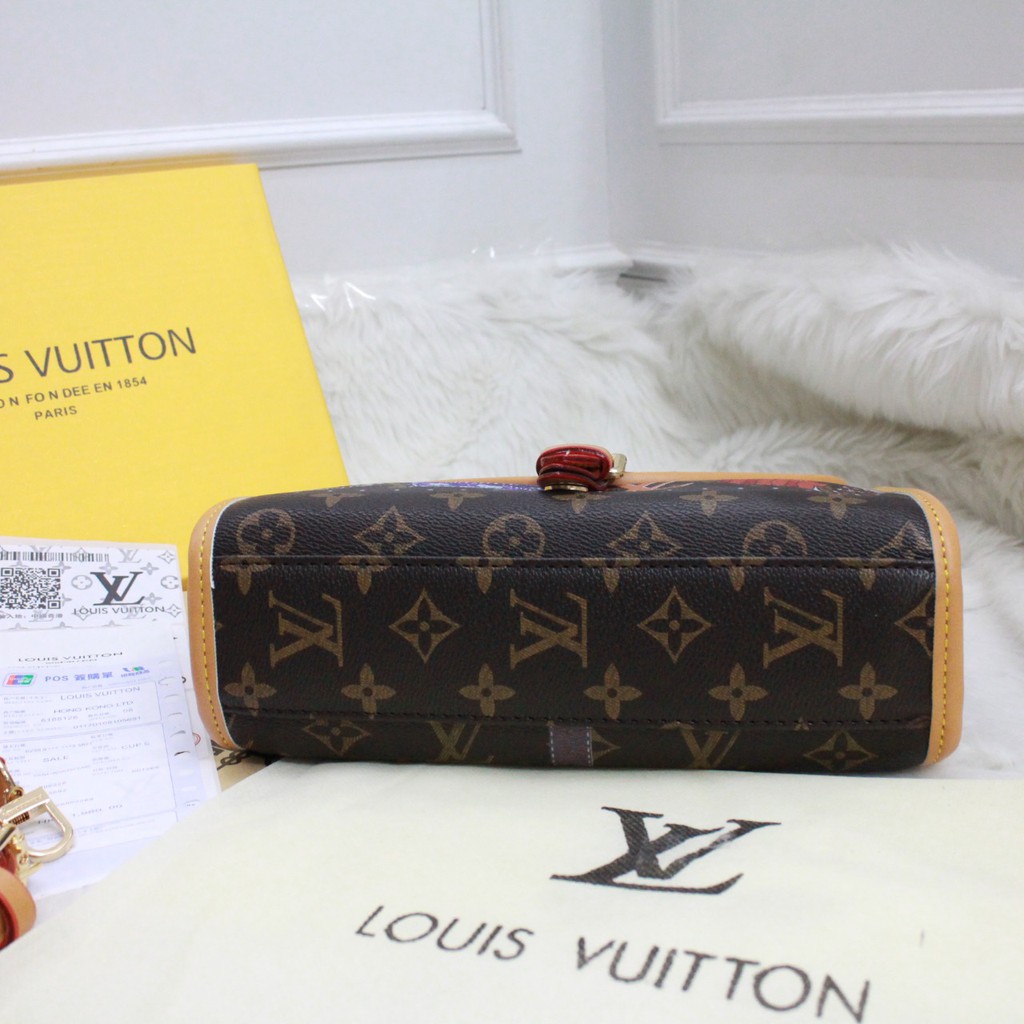 L Vuitton Painted 1666 (Free Sarung+BubbleWrap)