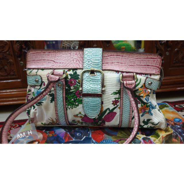 Second tas guess bunga