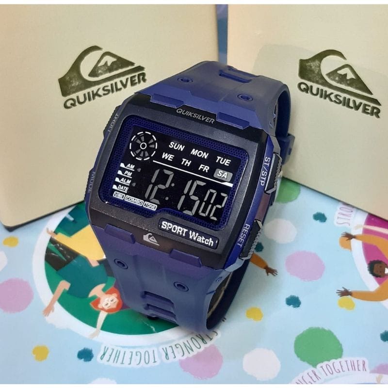 Jam tangan Pria QuikSilver  Rubber Digital Sport Kotak Strap