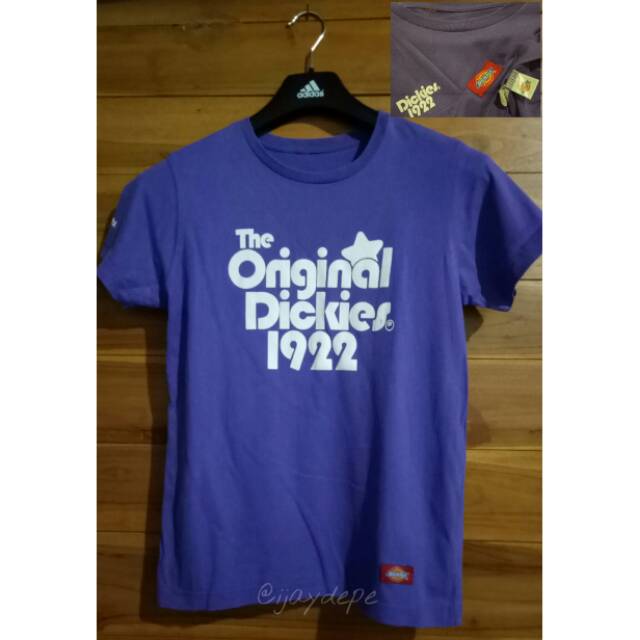 kaos tee shirts dickies original branded kekinian gaul keren murah ori
size S ungu