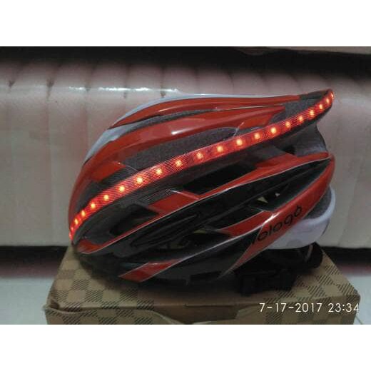 Helm sepeda prologo 878 lampu
