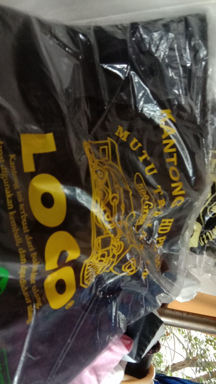 Kantong Plastik Kresek Loco Hitam Tebal 500 Gram