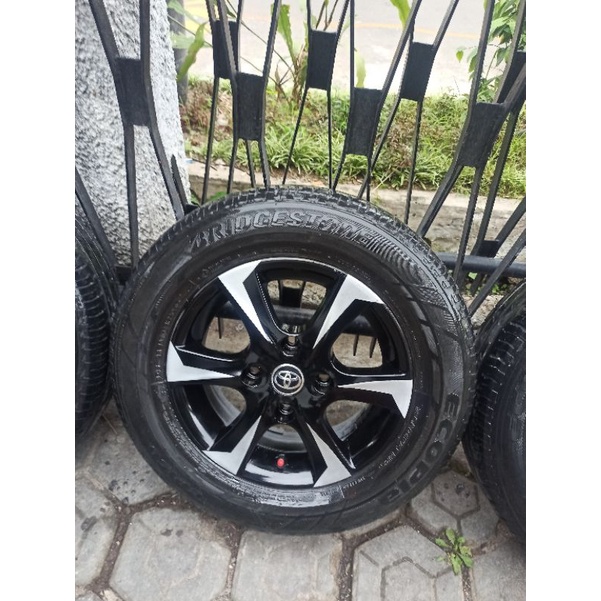 4 velg R14 PCD 114+Ban 185/70 80% Bridgestone avanza xenia futura carry kijang panther ss aminity estem