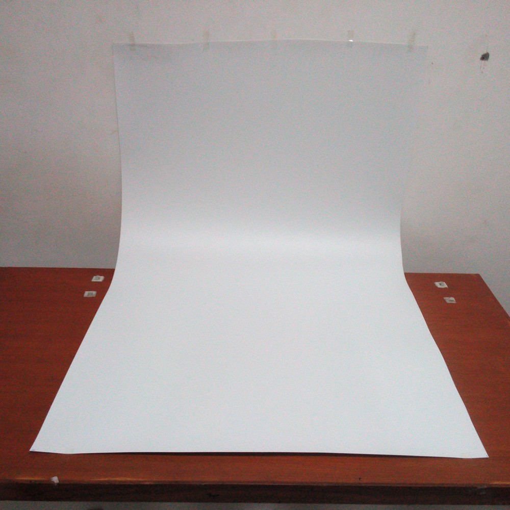 Decosit Background Foto Studio | Alas Foto Waterproof 200x124 cm Putih [Packing Kayu]