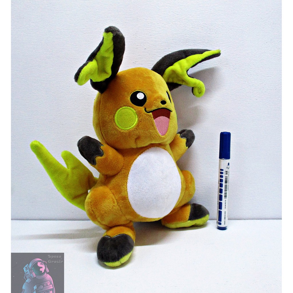 Boneka Pokemon Raichu Takara Tomy