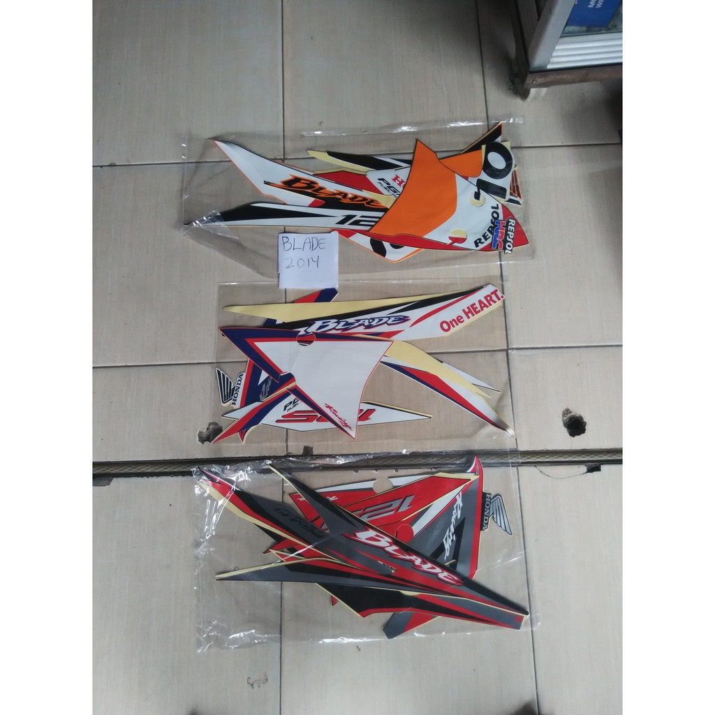 Striping Blade 125 2014