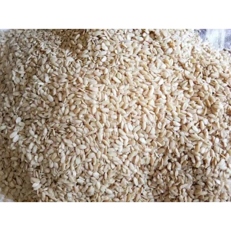 

Kacang Kenari kupas 1 kg, kenari mentah