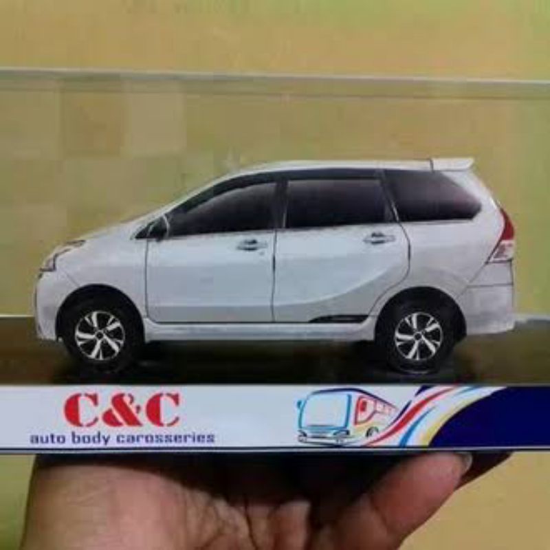 miniatur avanza all new