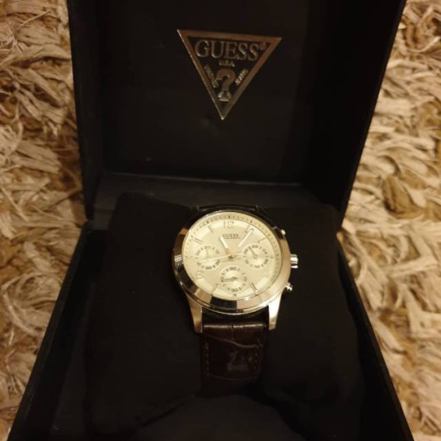 Preloved Guess Chrono Dark Brown Strap Leather