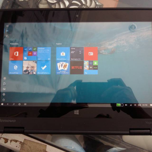 Lenovo Thinkpad Yoga 11e -  Intel Core M-5Y 10c 1.0 Ghz - FLIP360 Derajat Mulus Istimewa