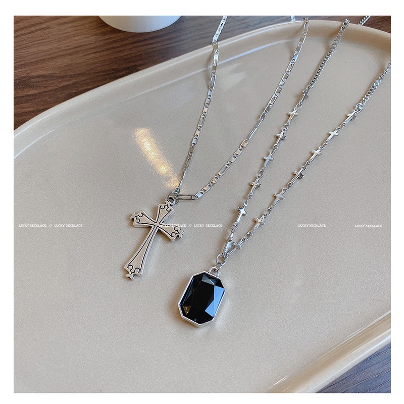 Black Diamond Cross Multilayer Necklace Accessories Personality Street Hip Hop Clavicle Chain