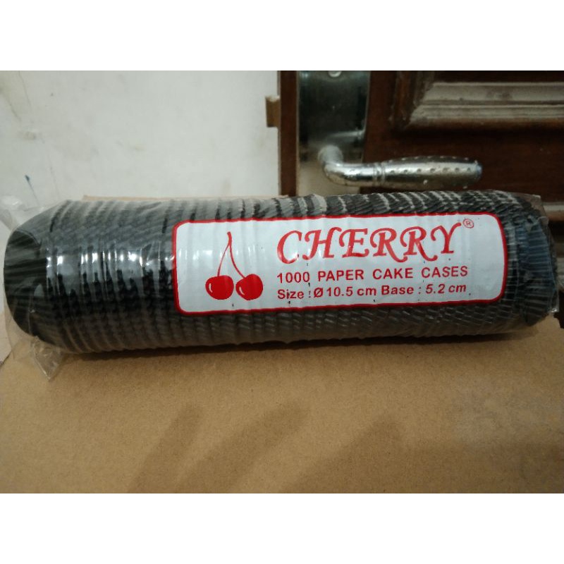 Cherry Cake Cases 10,5 hitam Kertas Tatakan Kue Cup Kertas
