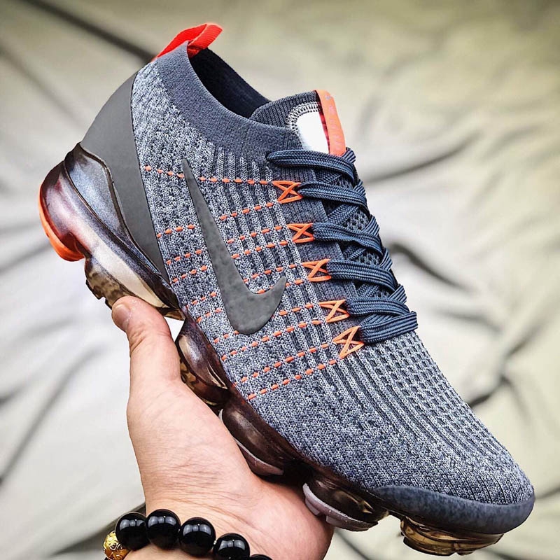 vapormax with joggers