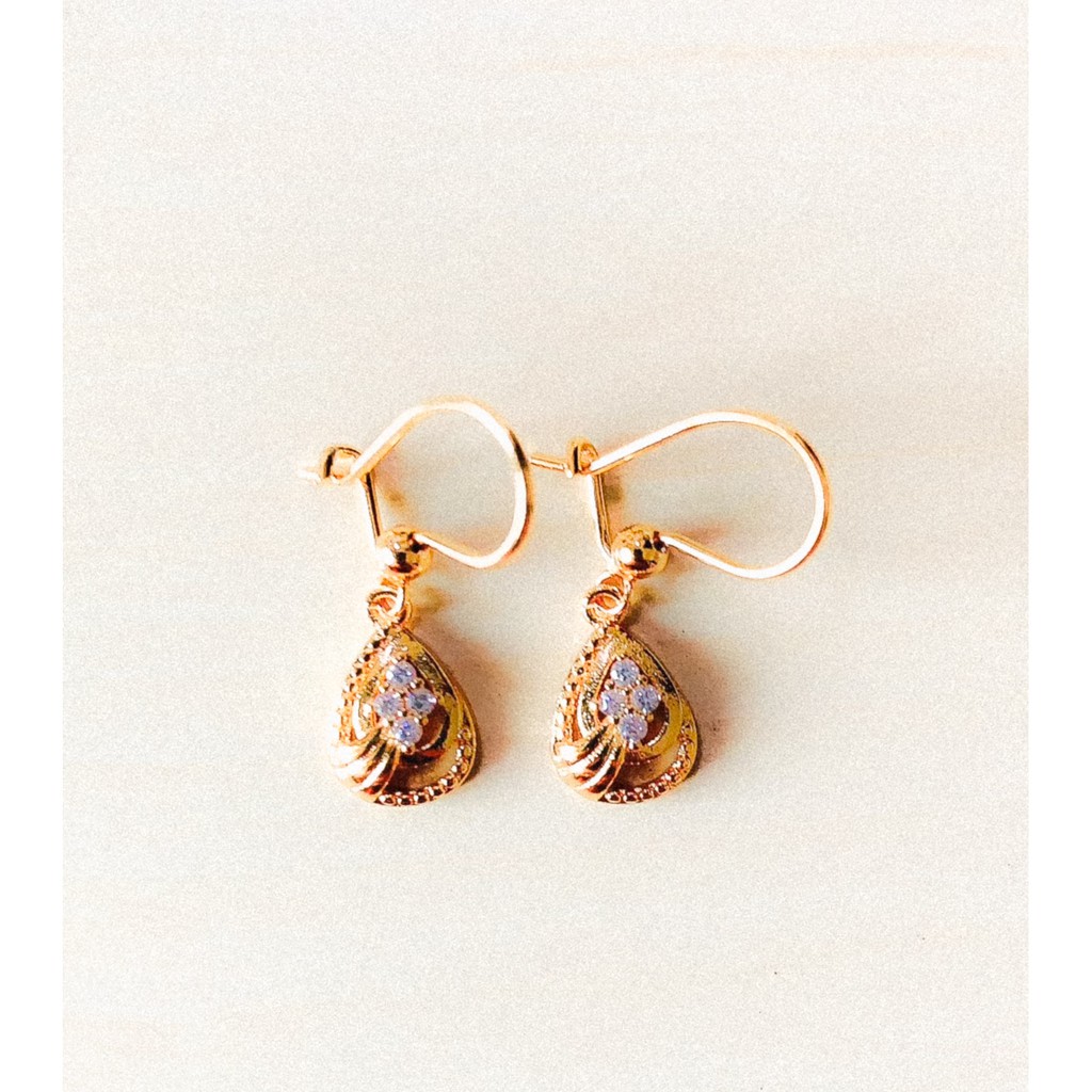 Anting Wanita Model Etnik Daun Zirconia Gold Xuping-2