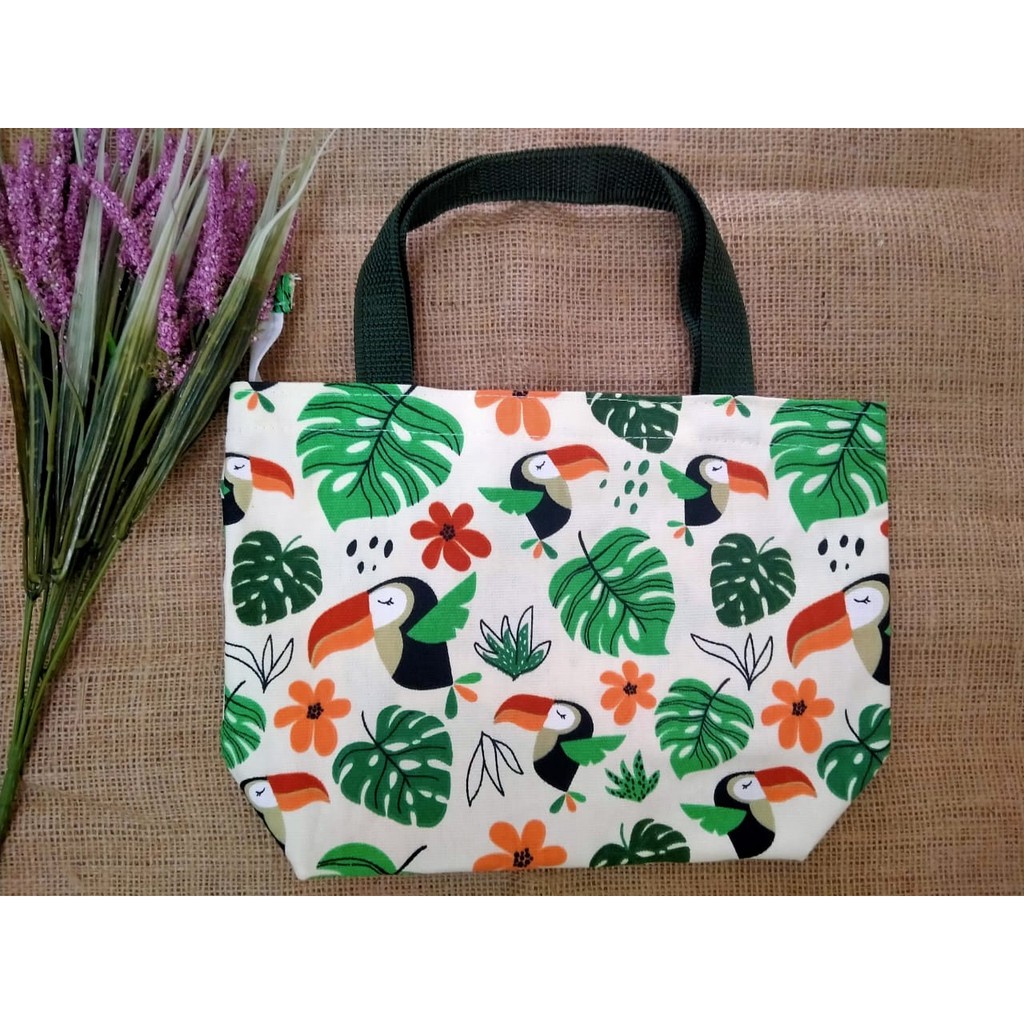 HANDBAG KECIL BAHAN KANVAS MOTIF BURUNG RONGRANG DASAR PUTIH. Riens Collections