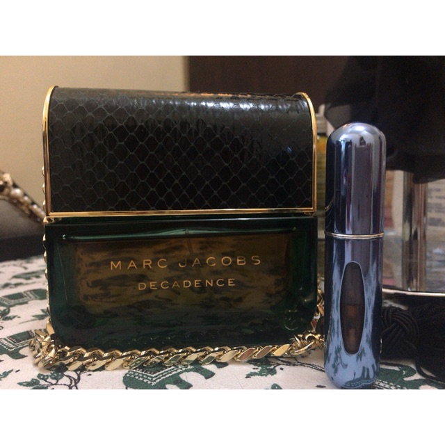 Share Original Parfume Marc Jacobs Decadence