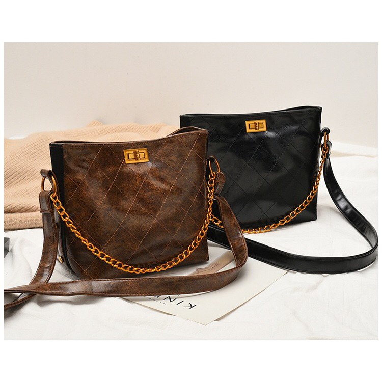 More584 Tas Selempang Kasual Wanita Olivia Woman Slingbag PU Import / slempang remaja