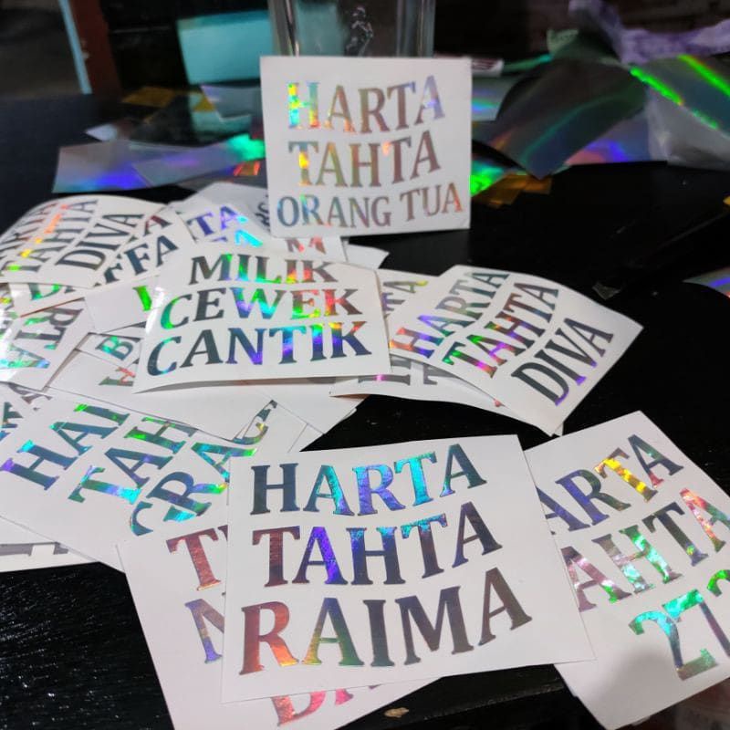 

STIKER HARTA TAHTA ( bisa ganti nama sendiri)