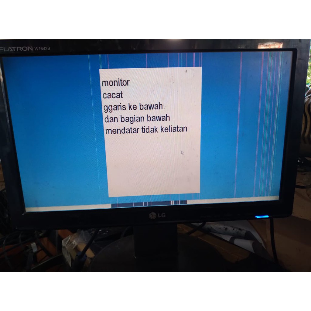 MONITOR CACAT GGARIS LG FLATRON W1642S LCD KOMPUTER