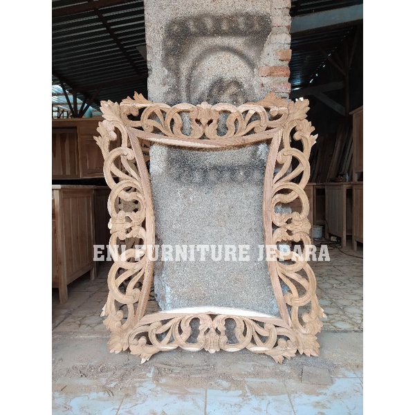 figura cermin dinding ukiran jati jepara