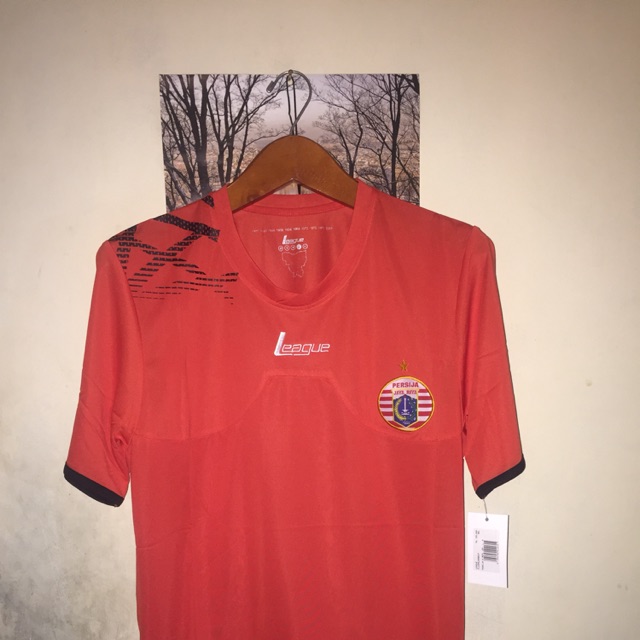 JERSEY ORIGINAL Persija Home 2013 Replica Size L BNWT