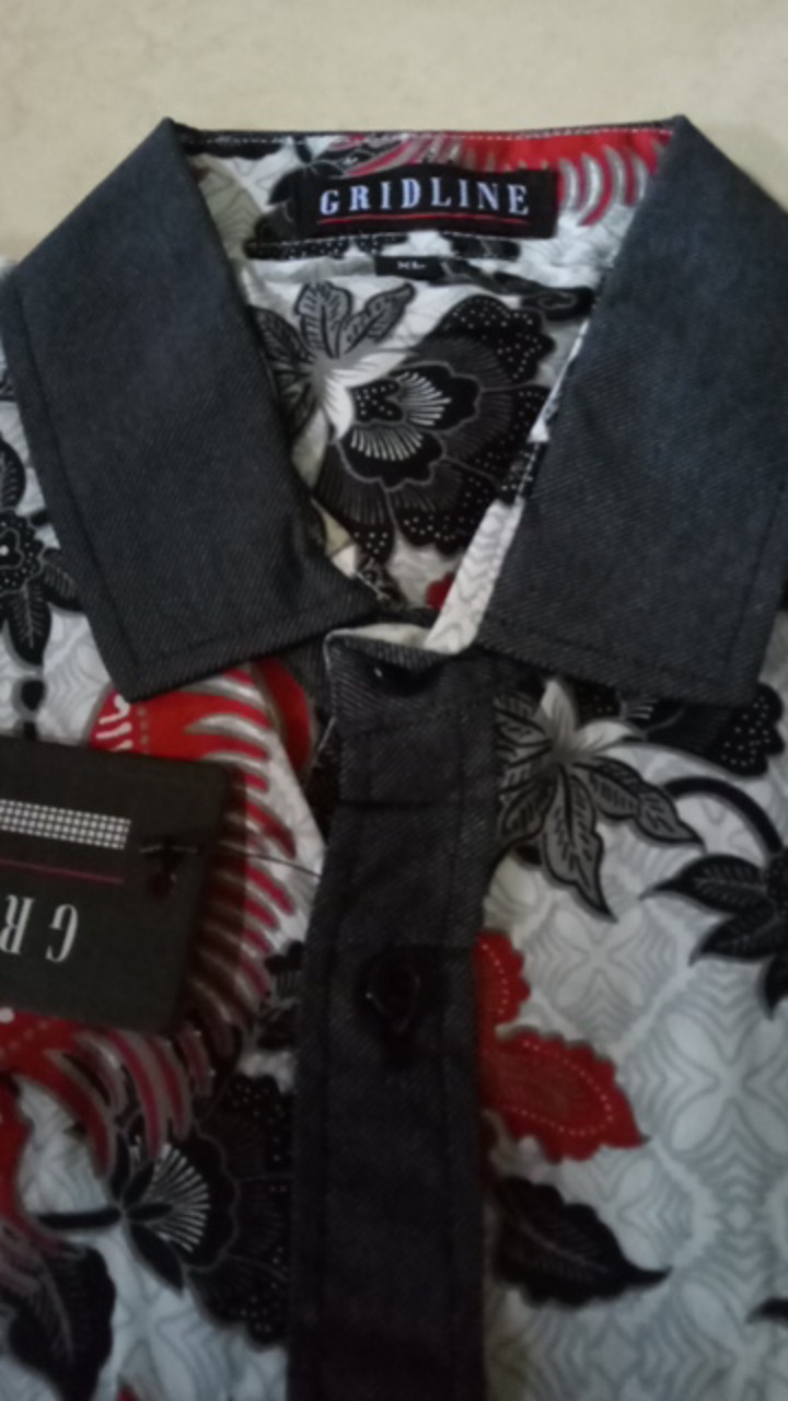 [gridline - R103 White Red] Kemeja Batik Pria Katun Lengan Pendek Regular Modern Adem Casual