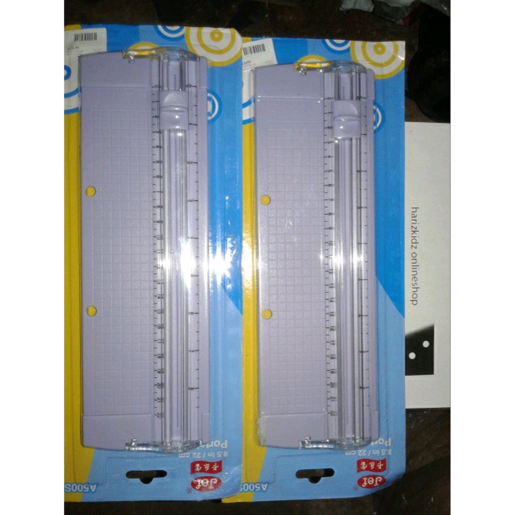 

Langsung Order Alat pemotong kertas Paper cutter Trimmer portable A4 terbaik