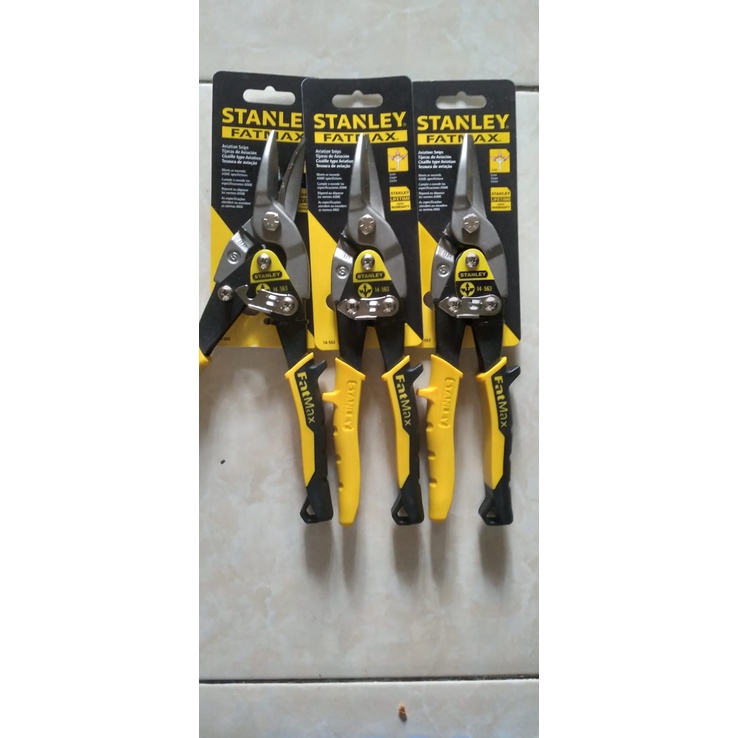 gunting baja ringan stanley straight