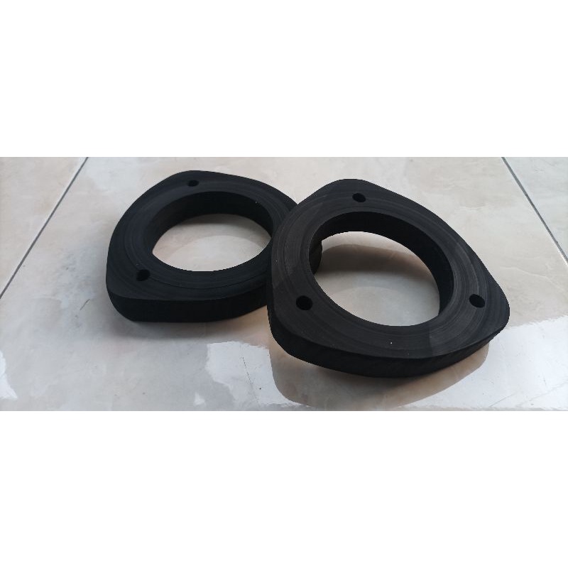 paket satu mobil depan belakang peninggi suspensi/karet bantalan avanza, xenia, rush, terios, grandm