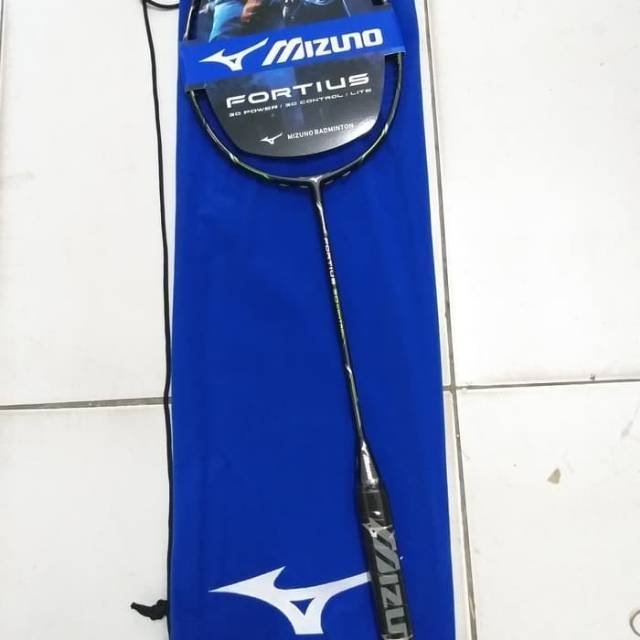 Raket Mizuno Fortius 30 CONTROL (Original)