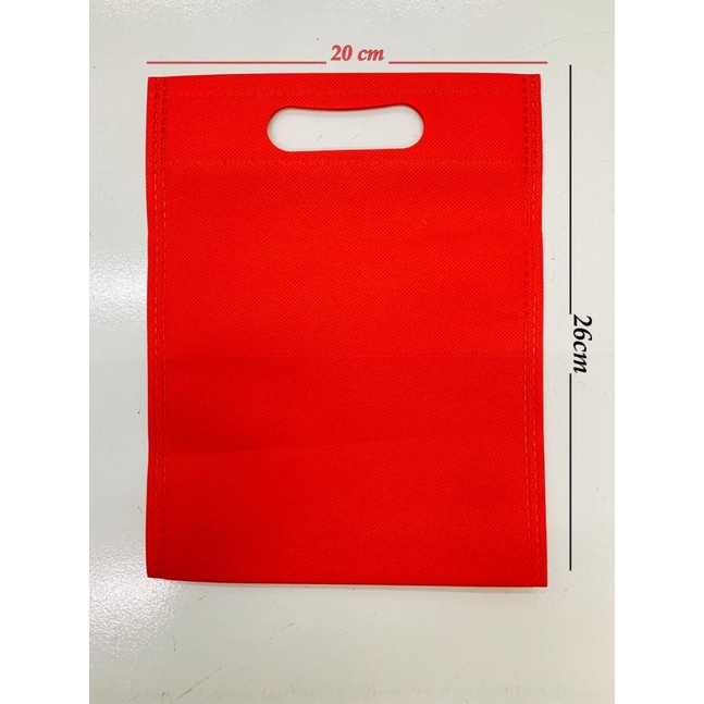 

™ Tas Spunbond Goodie Bag Uk 20x26 1 pak isi =20 pcs - (0000 1060) ♬
