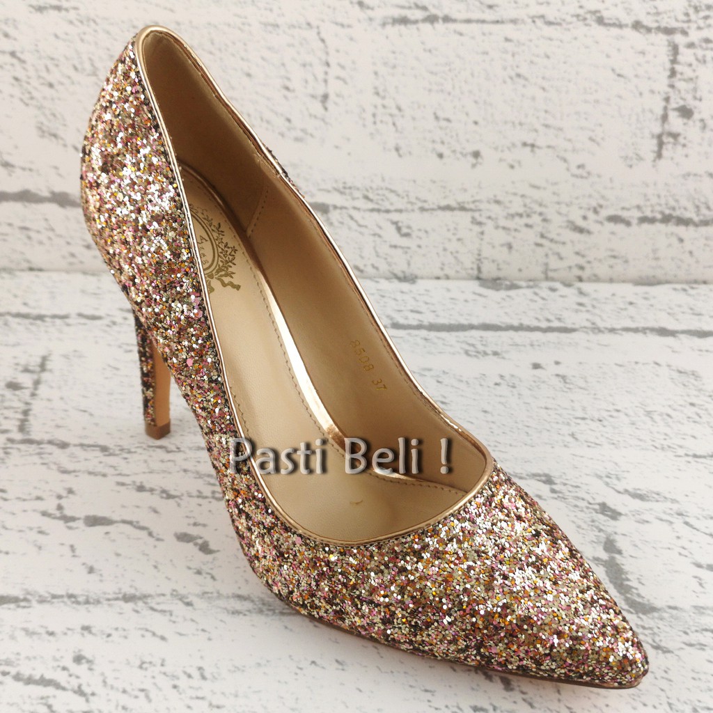 sepatu heels gold