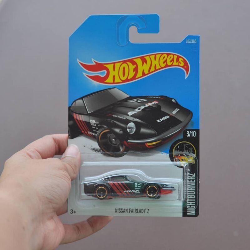 Diecast Hot Wheels Nissan Fairlady Z Advan