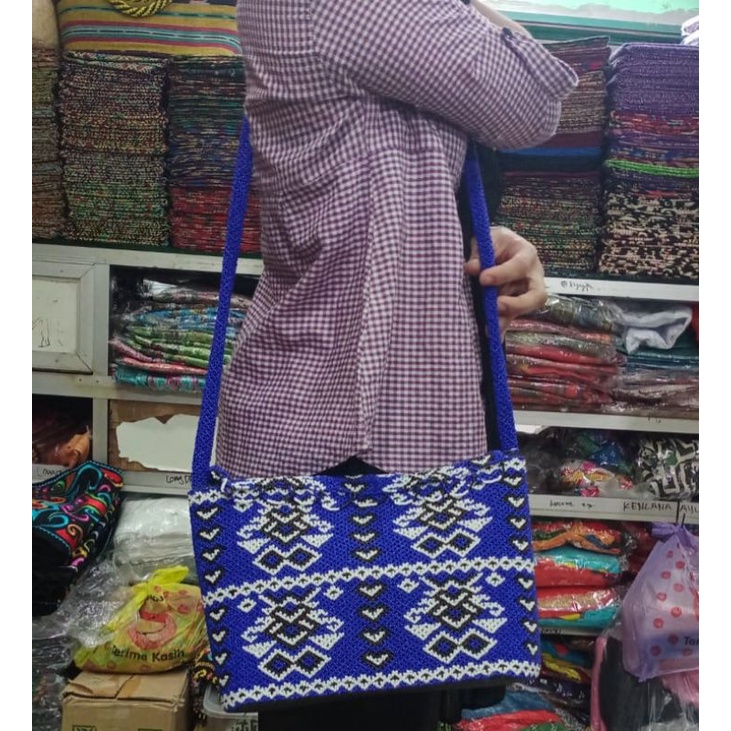 Tas Manik Dayak Selempang Cantik Simpel Trendy Balikpapan Kalimantan
