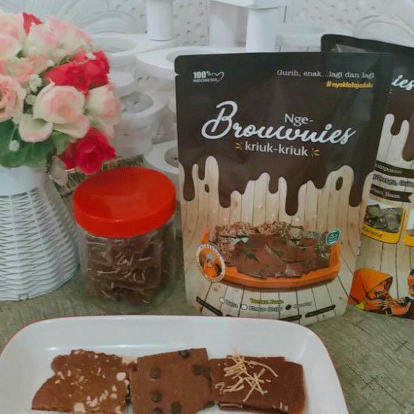 

Brownies kriuk kering 120 gram